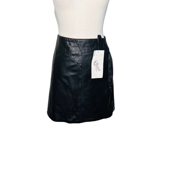 Kadosh New York Italy Dresses & Skirts - Kadosh New York Italy Vintage Black Leather Mini Skirt Size 18 New With Tags